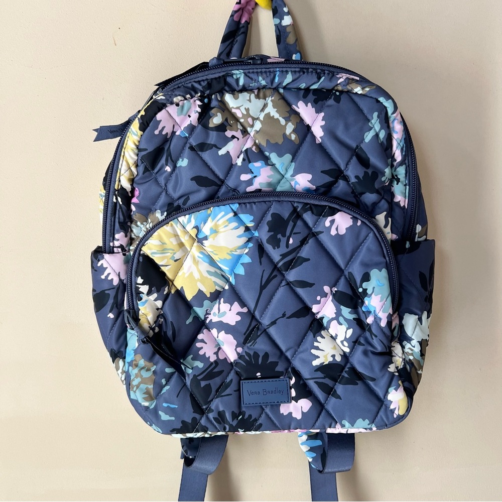 NEW Vera Bradley Ultralight Compact Small Backpack Chrysanthemum Crush